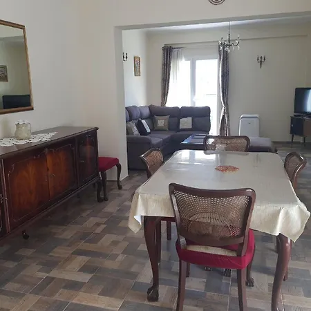 Apartment Mona Lisa - Two Bedroom With Terrace Raslina
